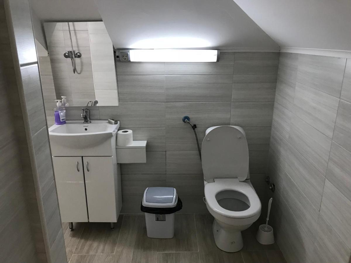 Ferienwohnung Fruskogorska Terasa Novi Sad Exterior foto